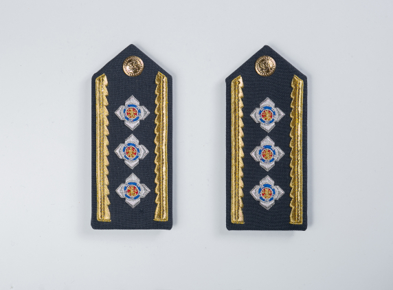 Platina Bombeiros Capitão